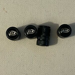 Kia valve Stem caps in black Set of 4 NWT